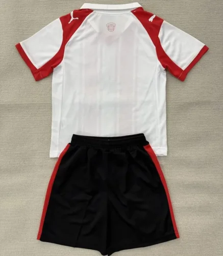 25/26 Southampton home kids kit