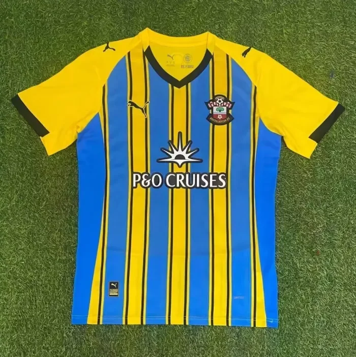 25/26 Southampton away football jersey