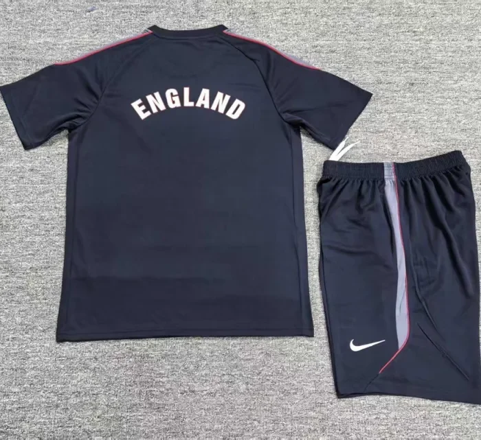 26/27 England kids short -sleeved training suit