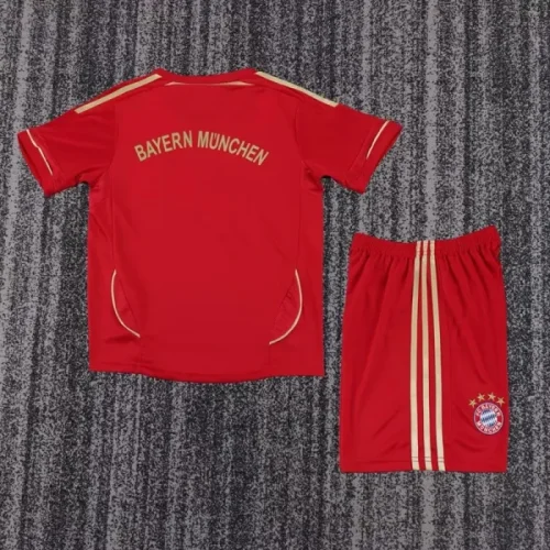 Retro 12/13 bayern munich home kids kit