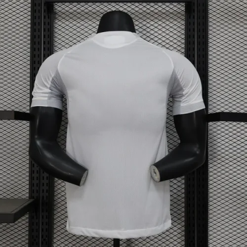 25/26 Real Madrid home Player Version