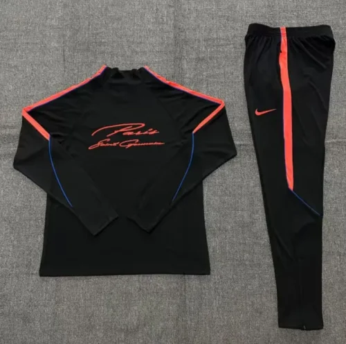 26/27 PSG Adult training suit black