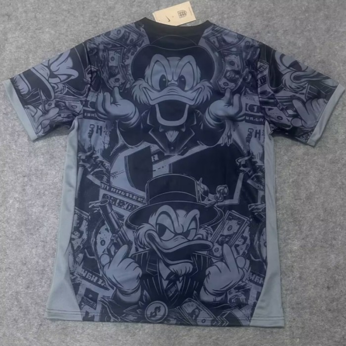 2627 England version of Donald Duck