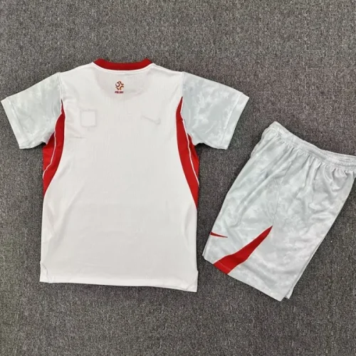 26/27 Poland home kids kit