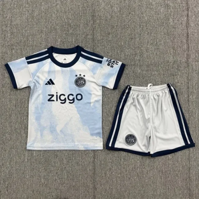 2627 Ajax third kids kit