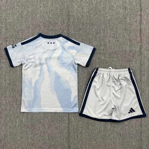2627 Ajax third kids kit