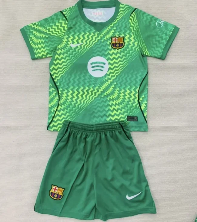 26/27 Barcelona Goalkeeper kids kit green