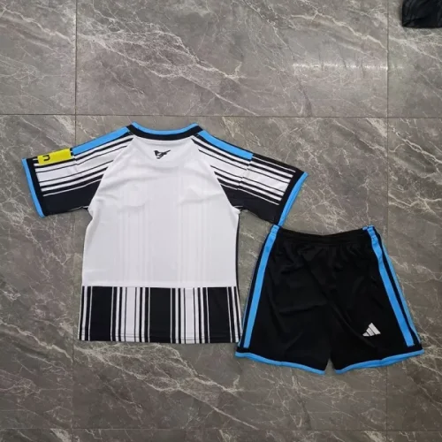 26/27 Newcastle United home kids kit
