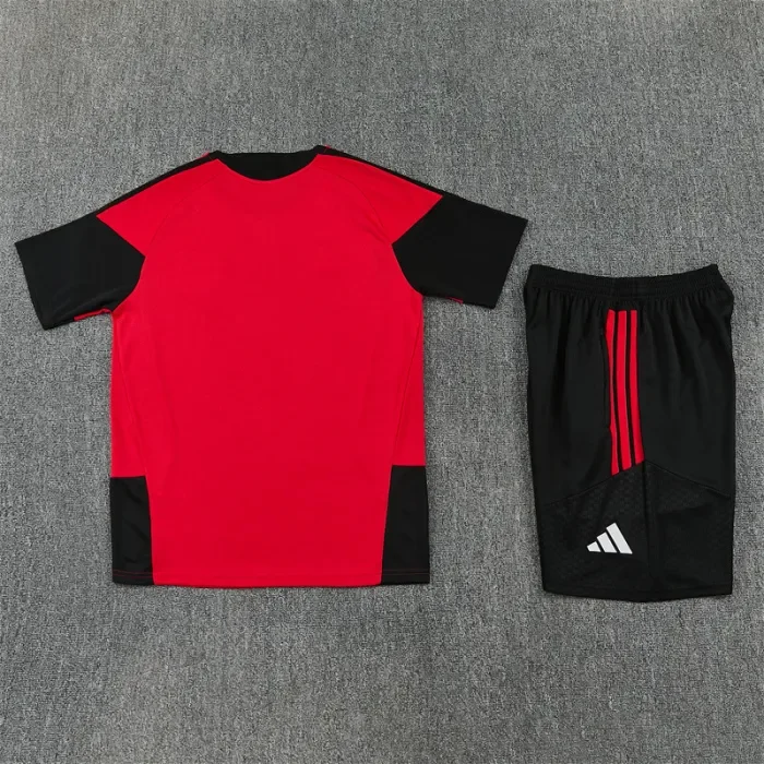 26/27 Manchester United kids Short training suit red
