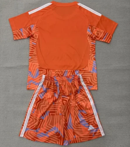 26/27 Juventus goalkeeper Adult set orange