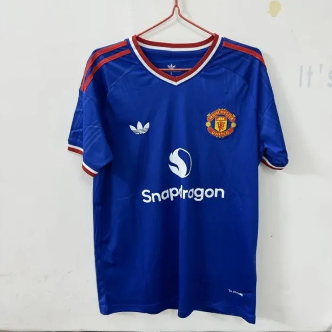 26/27 Manchester United training football jersey