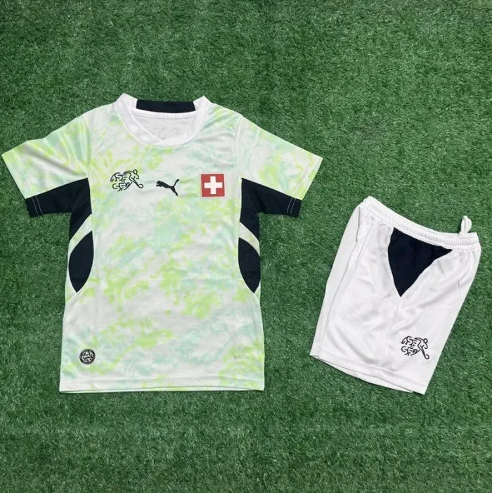 26/27 Switzerland home kids kit
