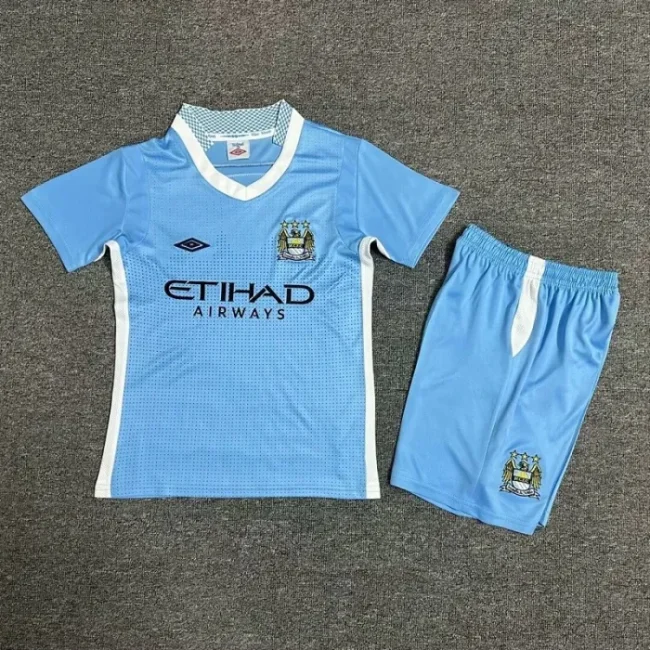 Retro 11/12 Manchester City home kids kit