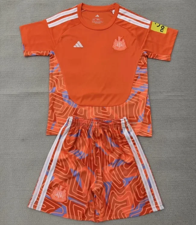 26/27 Newcastle United goalkeeper kids kit orange