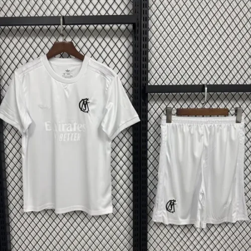 26/27 Real Madrid kids kit Set Special Edition