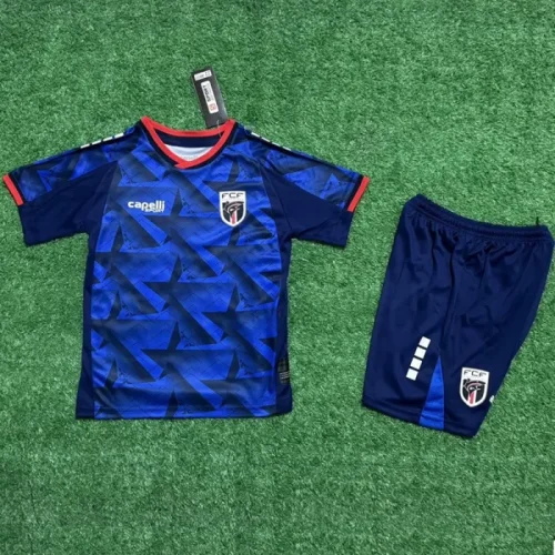 26/27 Cape Verde home kids kit
