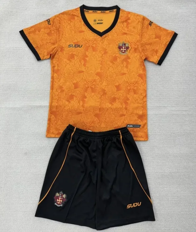 26/27 Wolverhampton Wanderers home kids kit