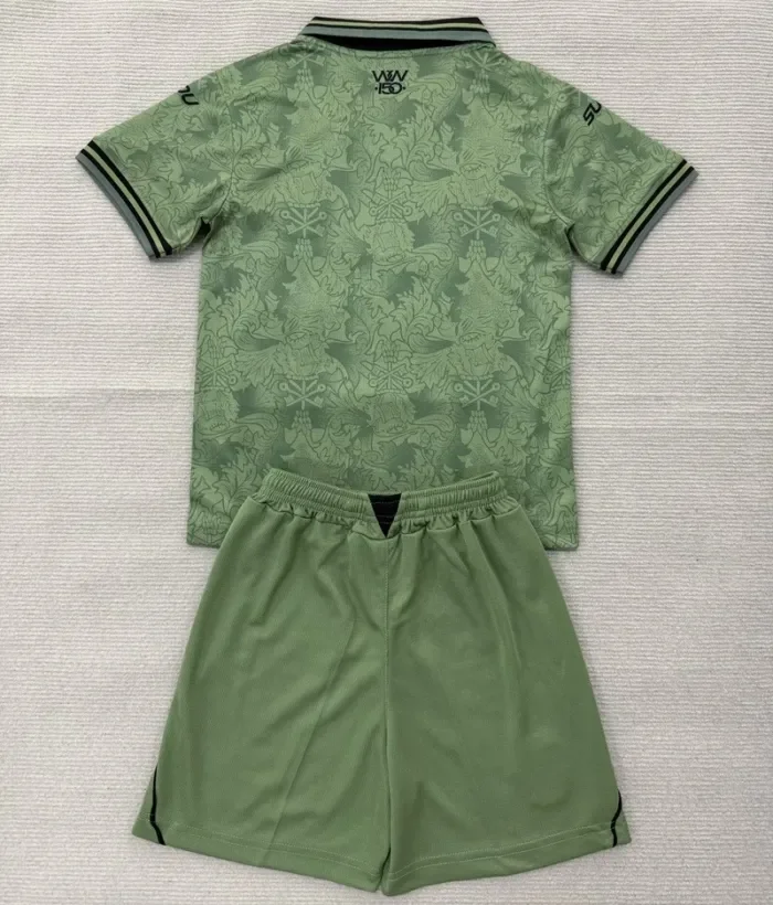 26/27 Wolverhampton Wanderers goalkeeper kids kit