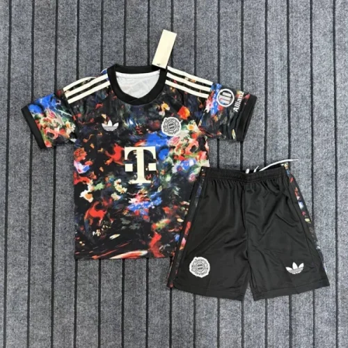 26/27 bayern munich Oktoberfest kids kit