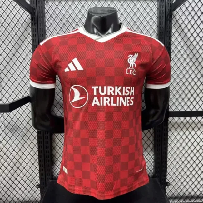 27/28 liverpool home Player Version