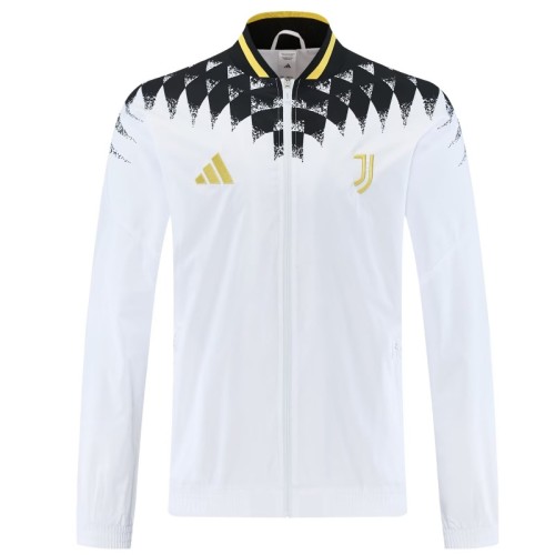 2627 Juventus white trench coat