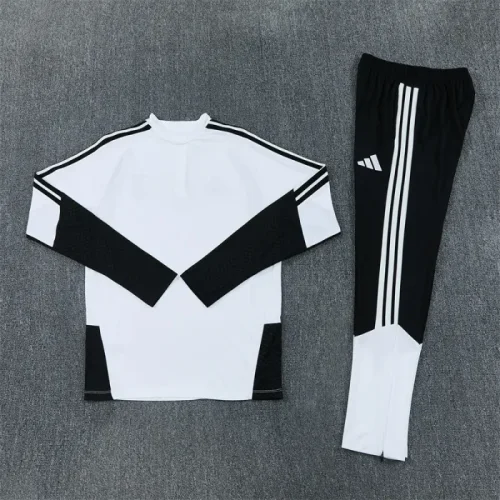 26/27 Juventus kids training suit white