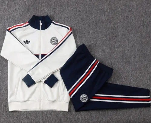 26/27 Bayern Munich kids jacket beige