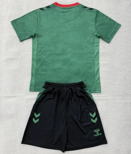 26/27 Sunderland goalkeeper kids kit green