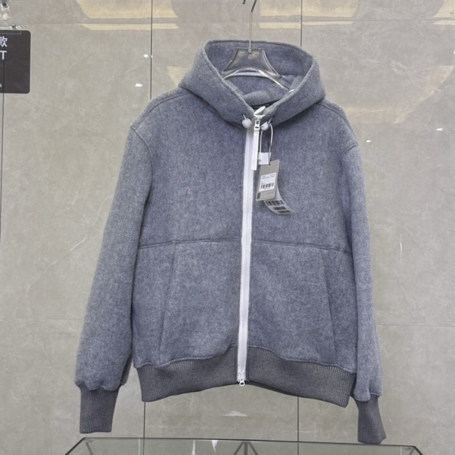 Canada Goose Humanature Collection Full-Zip Hooded Fleece Jacket – Heather Grey (Adult)