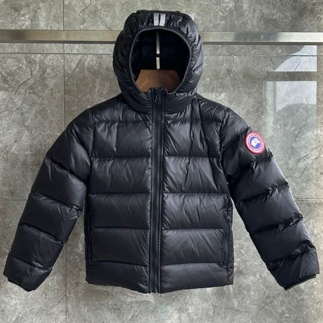 Canada Goose Crofton Kids Hooded Down Jacket – black