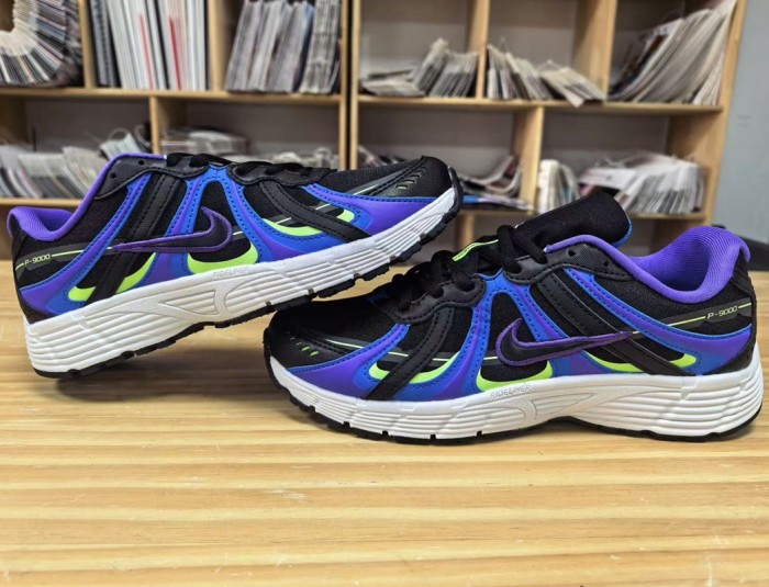 Nike P-9000