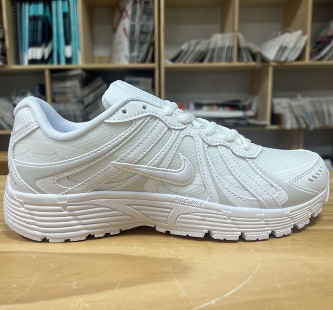 Nike P-9000
