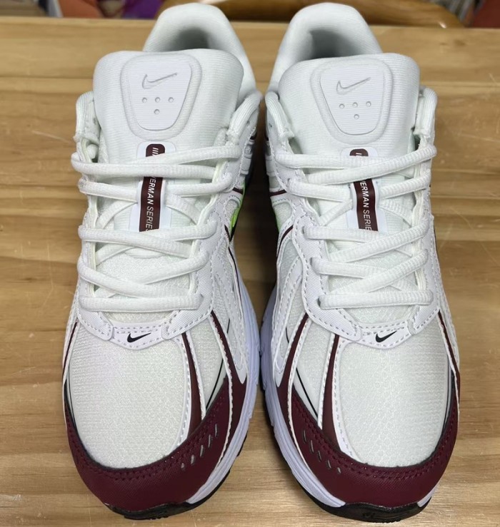 Nike P-9000