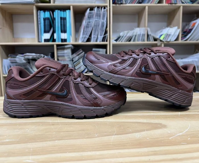 Nike P-9000