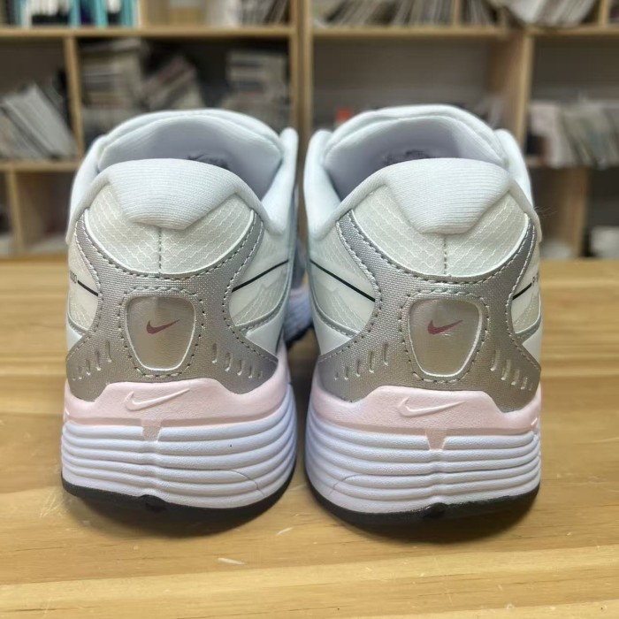 Nike P-9000