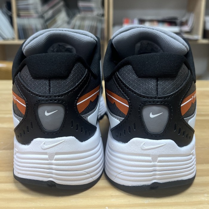 Nike P-9000