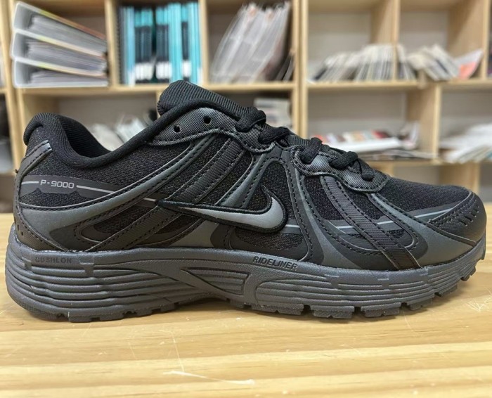 Nike P-9000