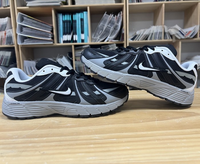 Nike P-9000