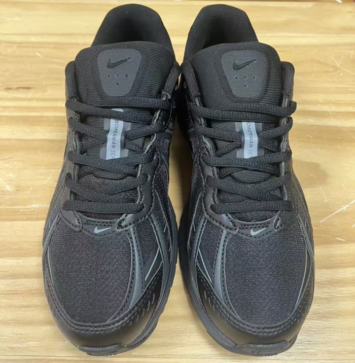 Nike P-9000