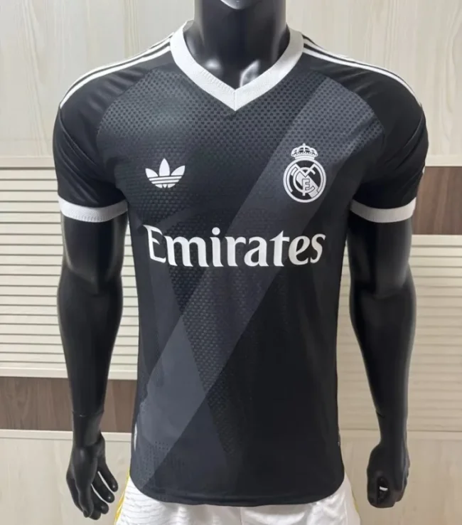 27/28 Real Madrid Away Player Version