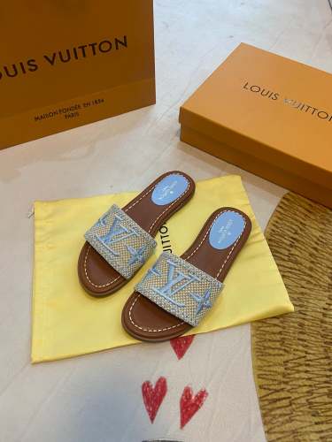 Flat leather sandals slippers , size 35-41 ,with box, SS50-918