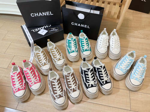 Women flat shoes ,size 34-40 ,with box,SS70-1305-1311
