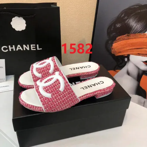women leather sandals slippers , size 34-41 ,with box, SS60-1582-1583