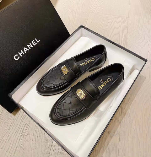 Women flat shoes, size 35-40, with box, SS70-1147-1149