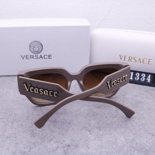 Blue light blocking sunglasses with the box and case ,G25-2612-2616