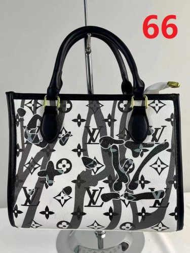 PU leather bag ,budget ,size 25x9x20cm,no box,  B35-66-72