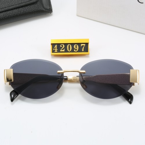 Blue light blocking sunglasses with the box and case ,G25-623-628