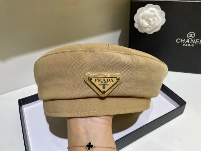 Fashion hat for women ,no box. HX25-592-594