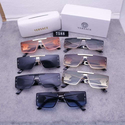 Blue light blocking sunglasses with the box and case ,G25-256-262