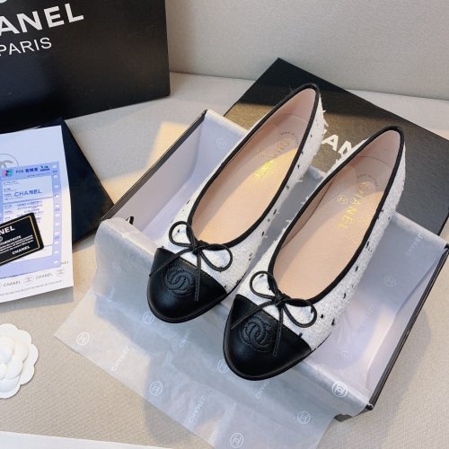 women flat ballet shoes, size 35-42,  with box, SS50-756